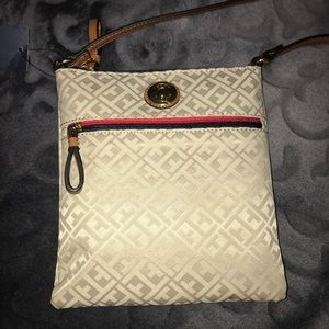 SOLD Tommy Hilfiger Crossbody Neutral